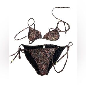 Zara Terez  triangle Floral Print Bikini Set in floral geometrical print 16 girl